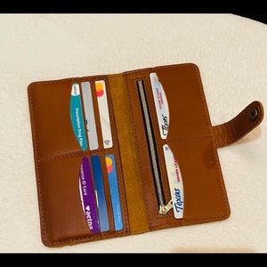 Portland Leather Goods Bifold Wallet/Phone. Honey Smooth Leather. NEW!